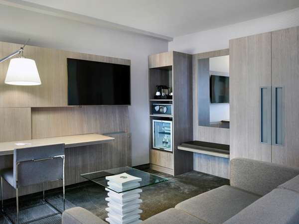  - Novotel Hotel Ottawa