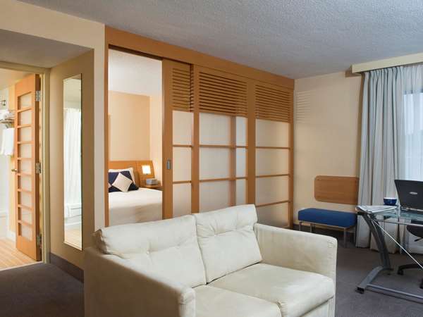  - Novotel Hotel Ottawa