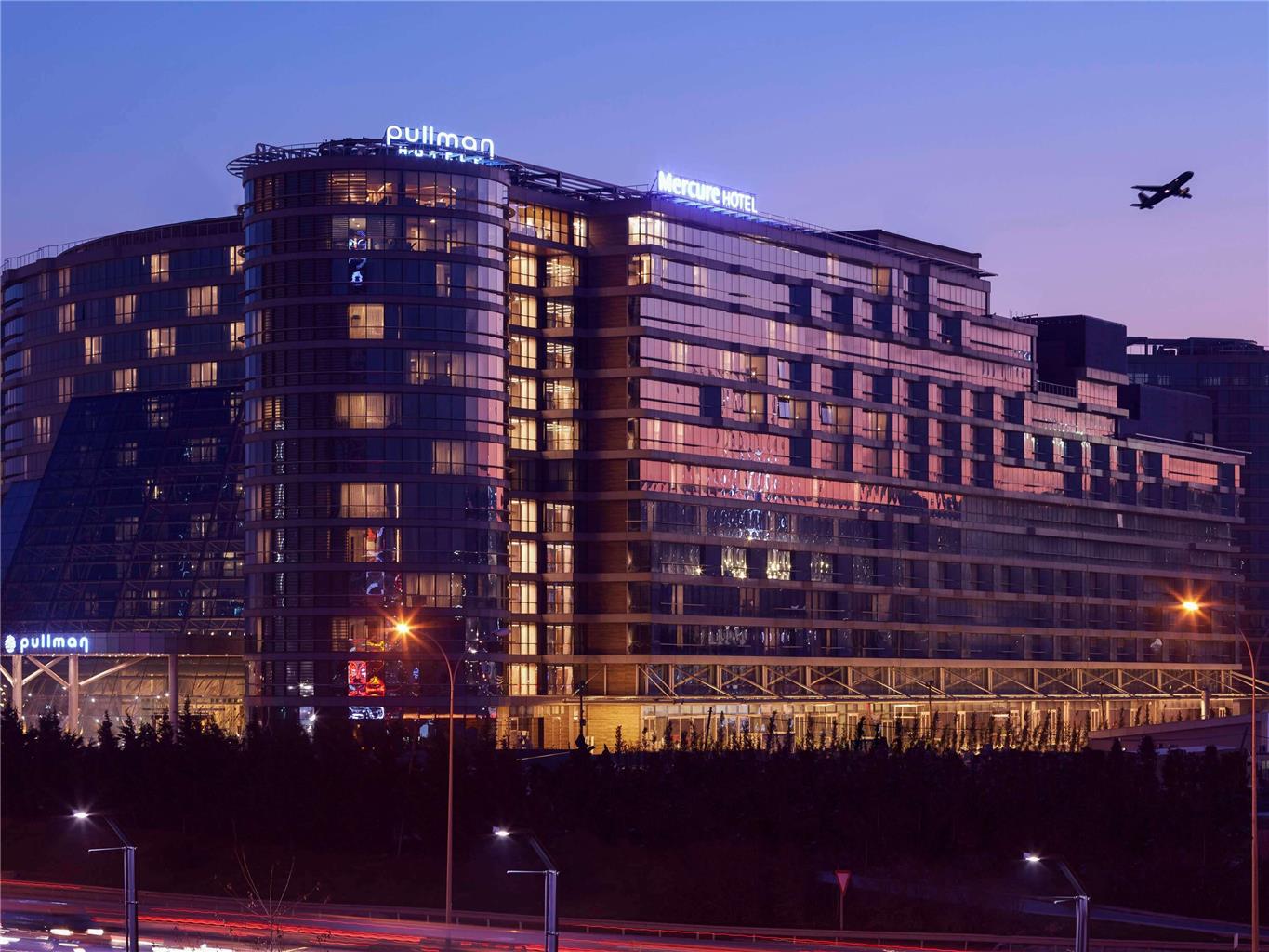 Pullman Istanbul Hotel & Convention Ctr