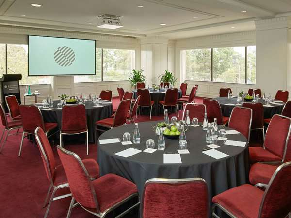 PULLMAN MELBOURNE ON THE PARK - Photo 23