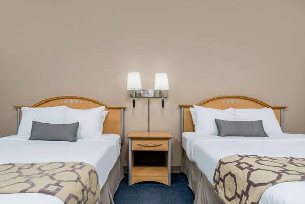  - Baymont Inn & Suites Noblesville