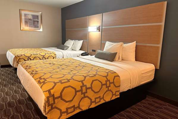  - Baymont Inn & Suites Noblesville