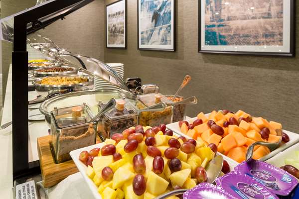 Restaurant - DoubleTree by Hilton Laurel - I-95, Exit 33