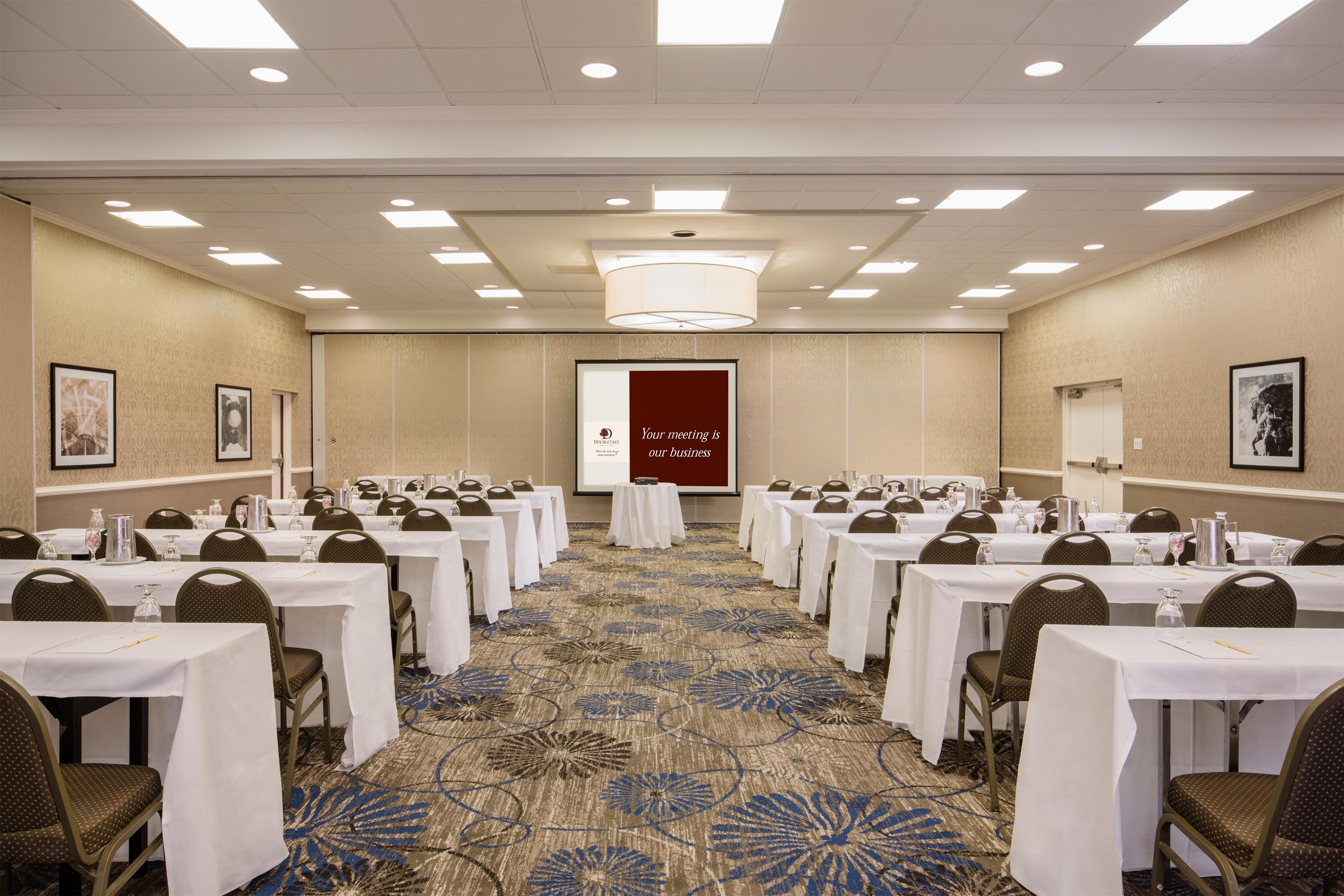 Meeting Room | DoubleTree by Hilton Hotel Laurel