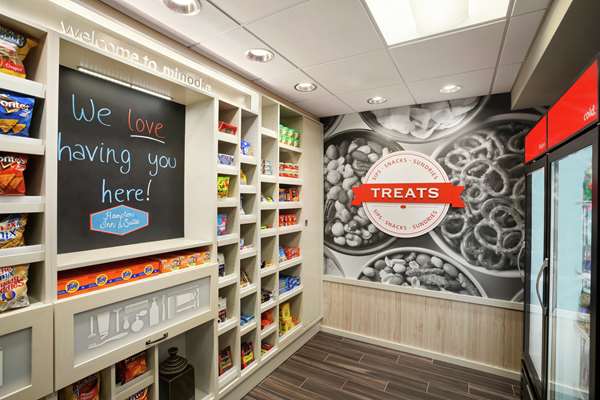 Restaurant - Hampton Inn & Suites Minooka