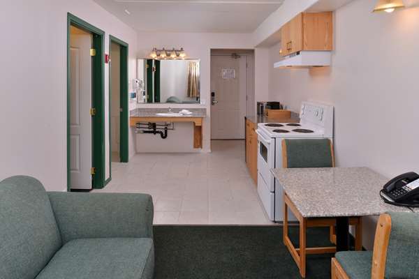  - Canadas Best Value Inn Valemount