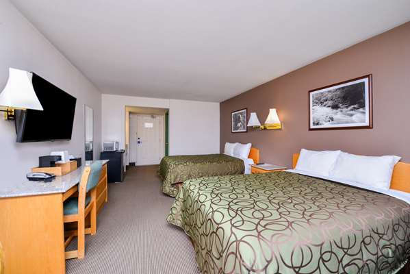  - Canadas Best Value Inn Valemount