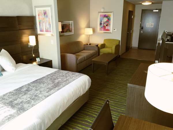 Suite - Best Western Plus Prien Lake Inn & Suites - I-210, Exit 7