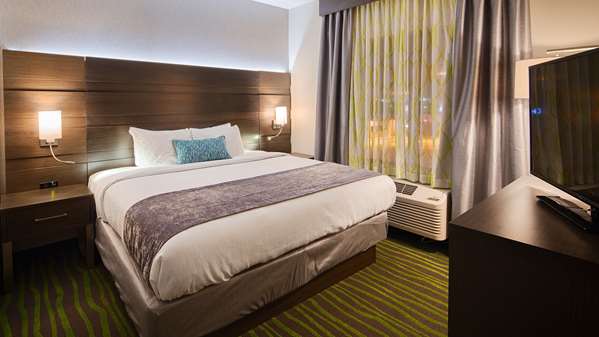  - Best Western Plus Prien Lake Inn & Suites - I-210, Exit 7