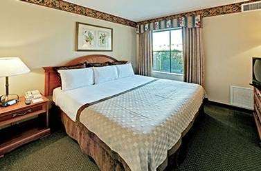  - staySky Suites I-Drive Orlando - I-4, Exit 74A