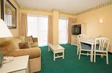  - Enclave Suites Orlando - I-4, Exit 74A