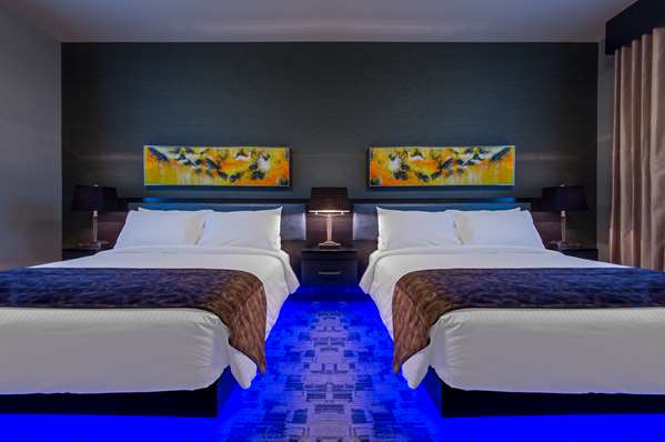  - Applause Hotel Airport Calgary