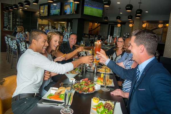 Amenities - Applause Hotel Airport Calgary
