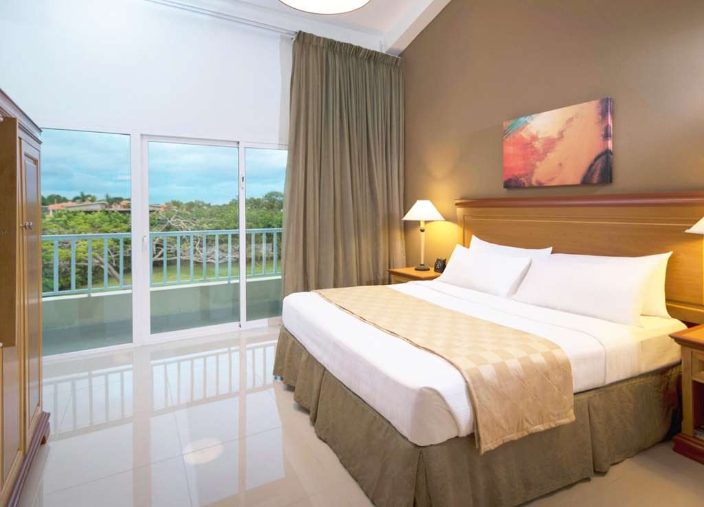 HODELPA GARDEN SUITES-guestroom-Guest Room,On-Site.jpg