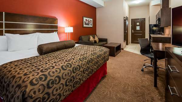  - Best Western Plus Kindersley Hotel