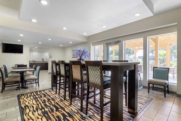 Amenities - Best Western Plus Downtown San Antonio - I-35, Exit 159A