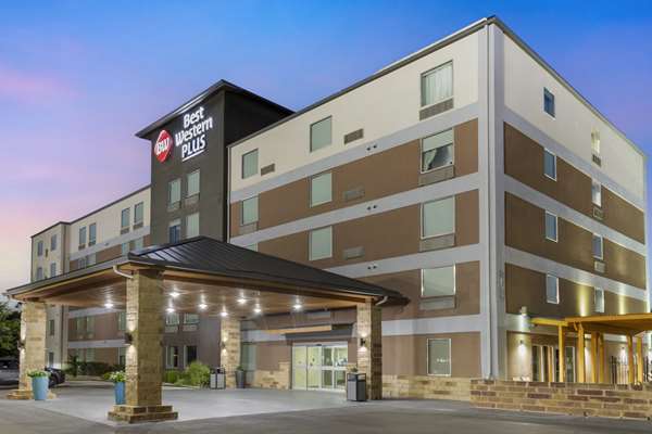 Exterior view - Best Western Plus Downtown San Antonio - I-35, Exit 159A