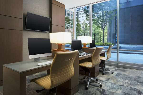  - Hyatt Place Hotel Downtown Chicago