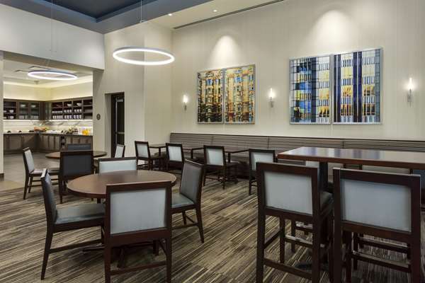 Amenities - Hyatt Place Hotel Downtown Chicago