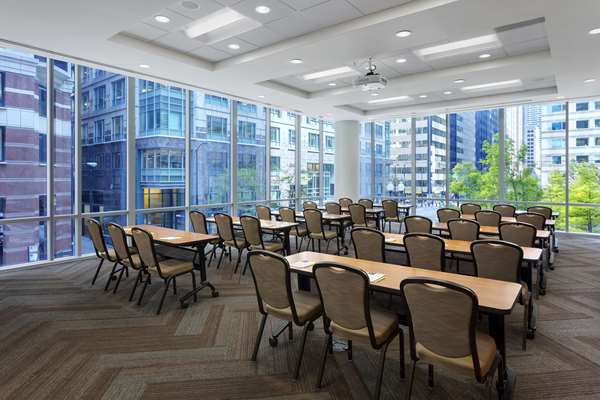  - Hyatt Place Hotel Downtown Chicago