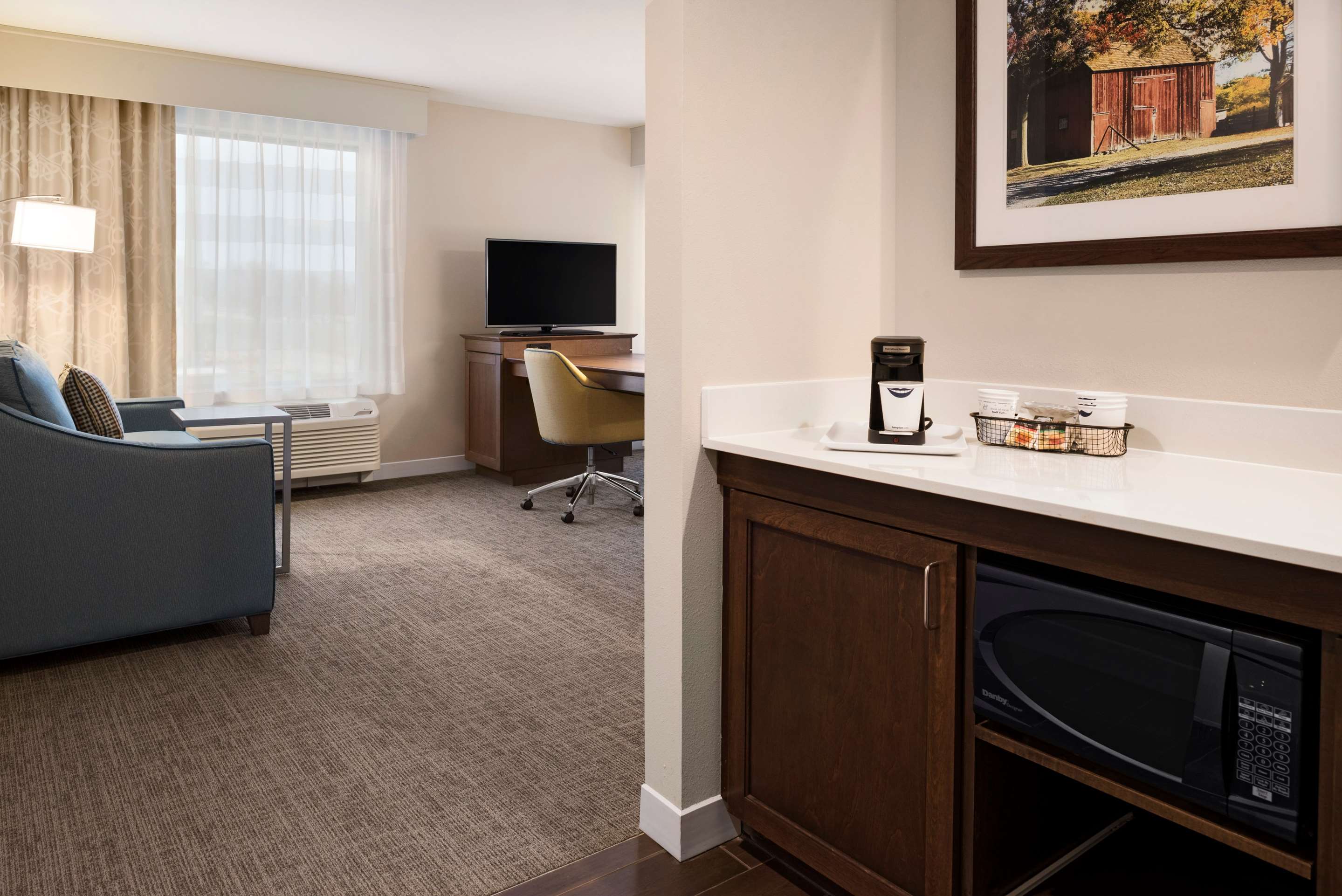 Guest room