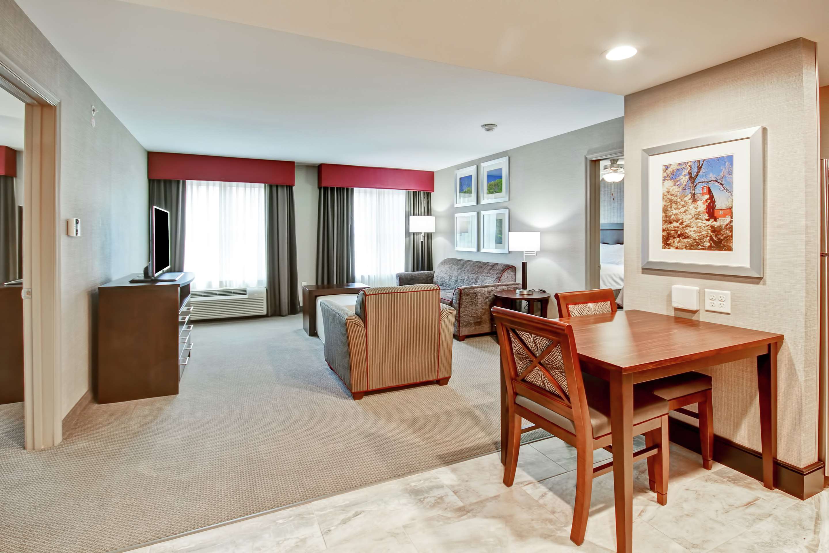 Guest room