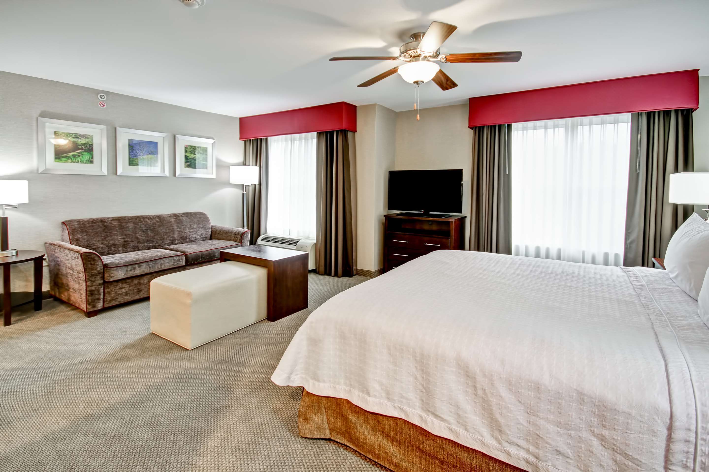 Guest room