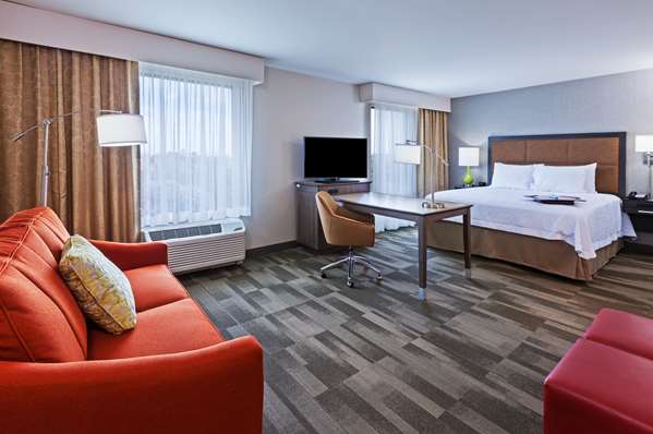  - Hampton Inn & Suites Georgetown