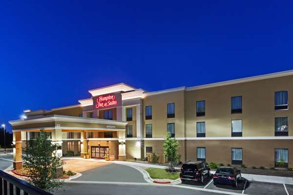 Exterior view - Hampton Inn & Suites Georgetown