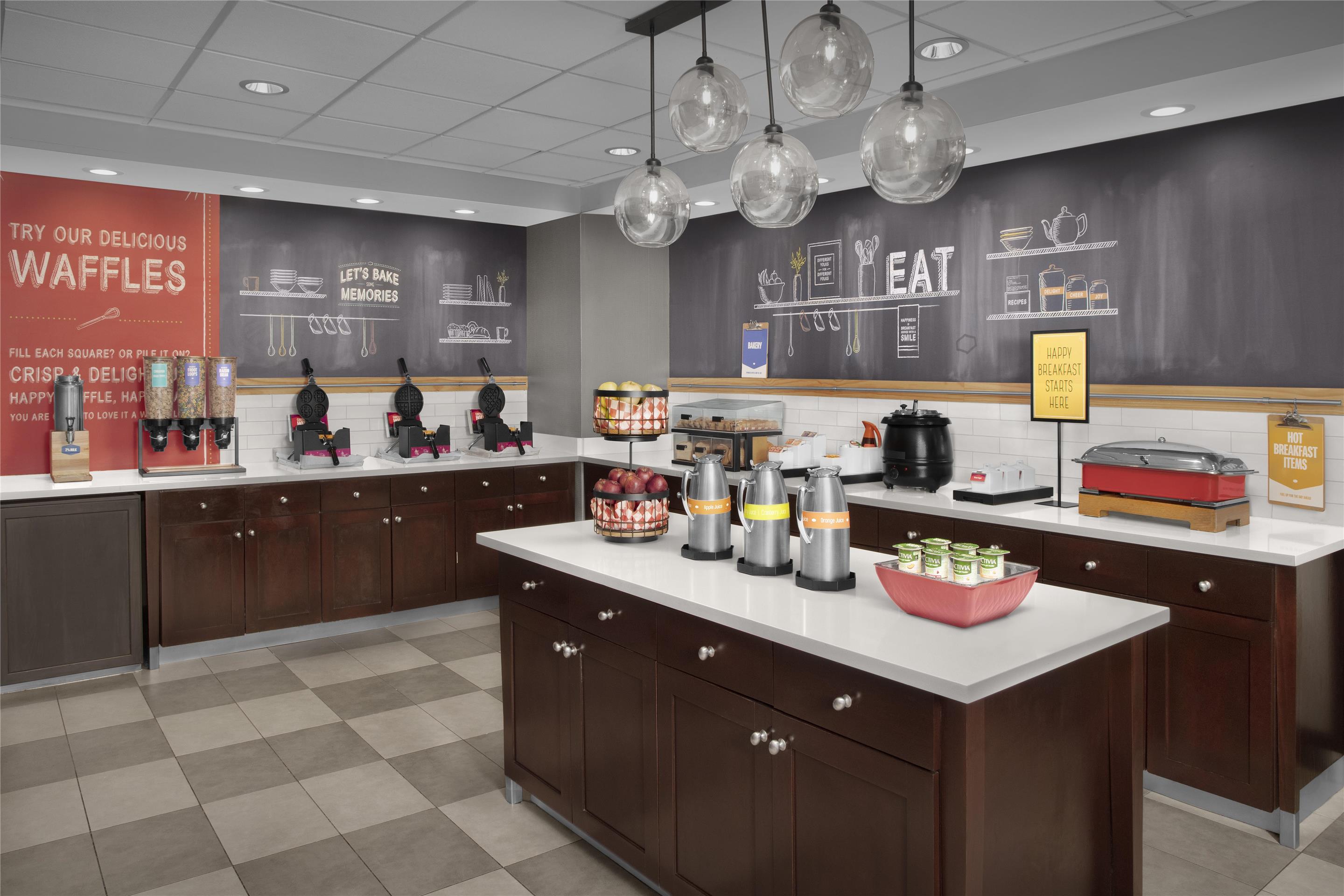 Breakfast Area | Hampton Inn & Suites Georgetown/Austin North
