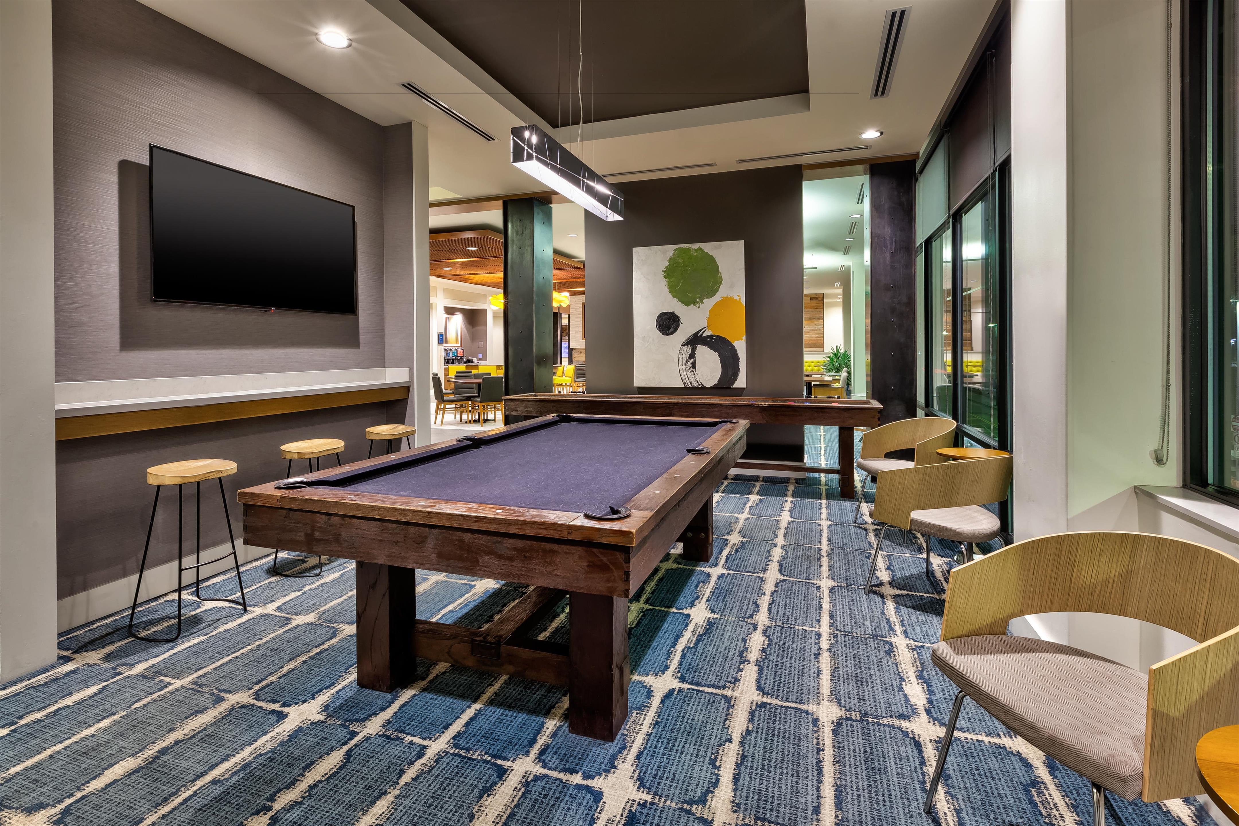 Lobby | Homewood Suites by Hilton Pittsburgh Downtown
