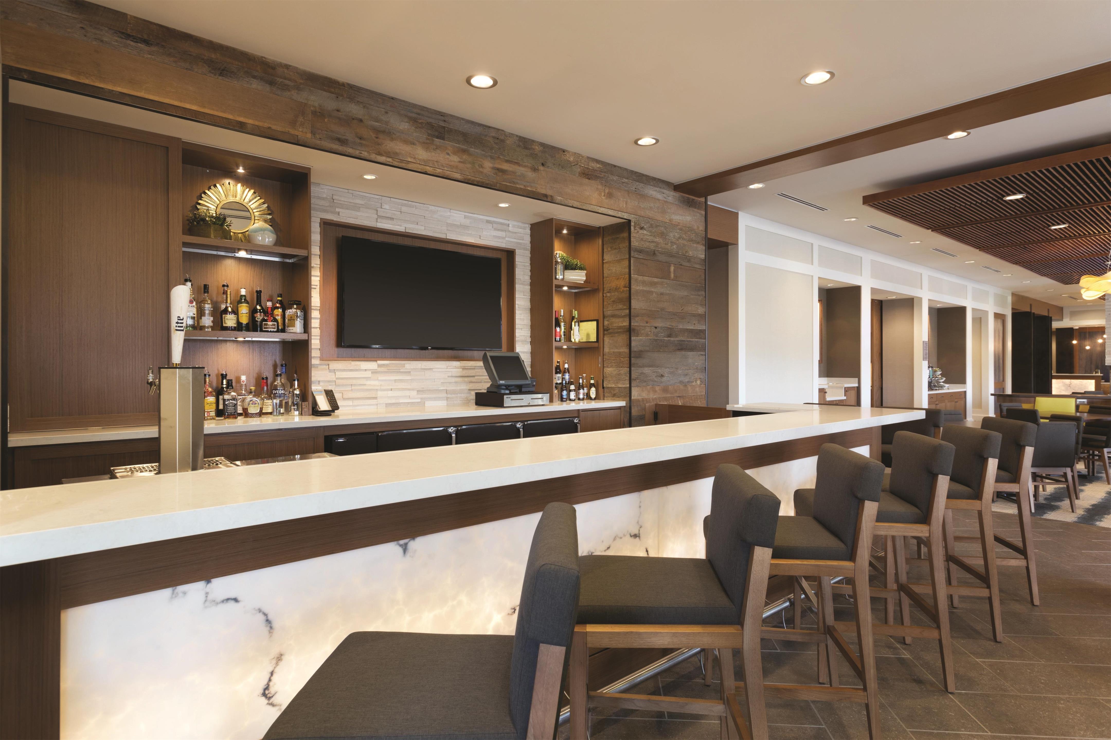 BarLounge | Homewood Suites by Hilton Pittsburgh Downtown