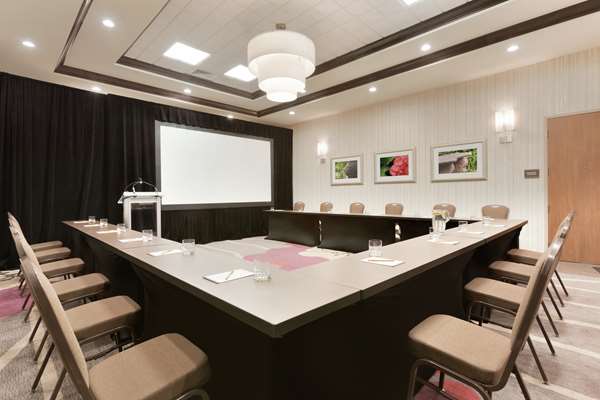 - Hilton Garden Inn Pittsburgh Airport South Pittsburgh