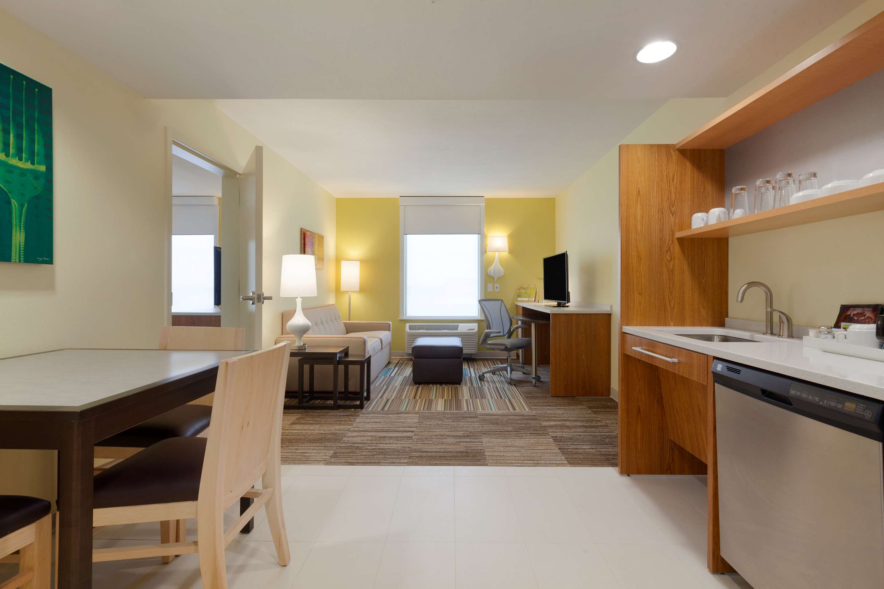 Guest room
