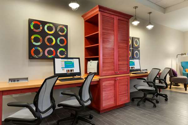 Conference Area - Home2 Suites by Hilton Champaign