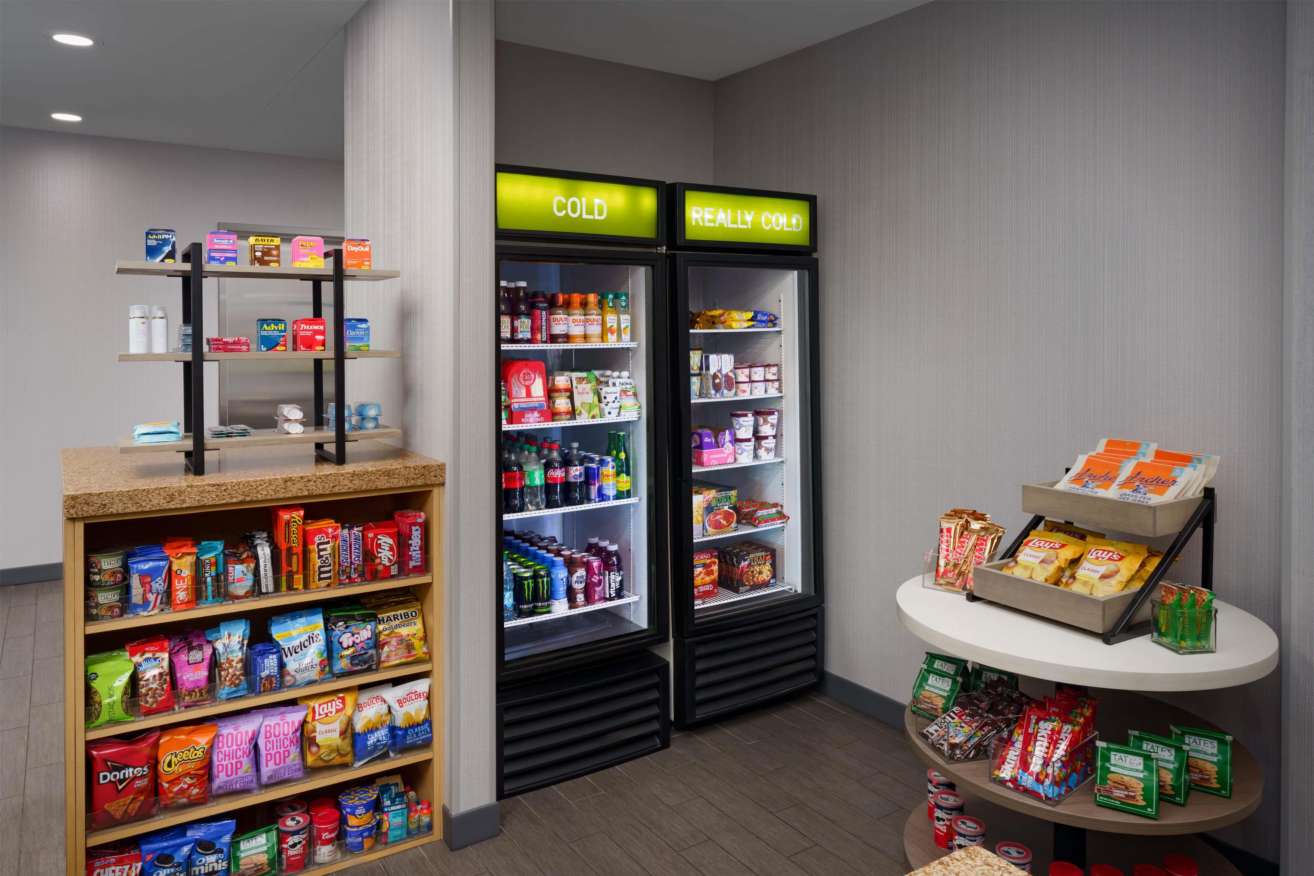 Restaurant | Home2 Suites by Hilton Champaign/Urbana