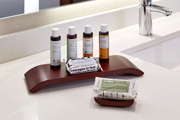  - Hilton Garden Inn Old Town San Diego - I-8, Exit 3