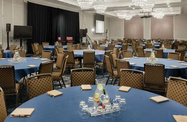  - Juniper Hotel Cupertino