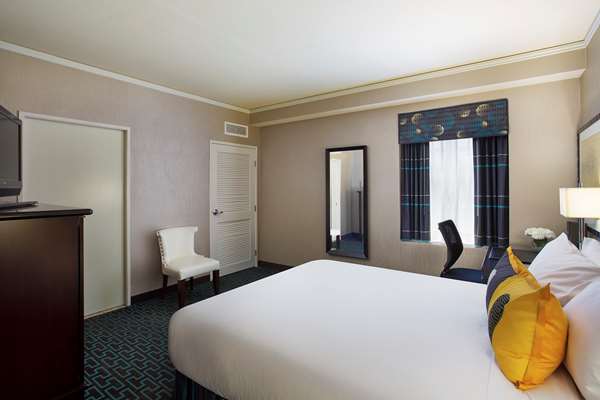  - Juniper Hotel Cupertino