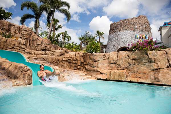 Pool - Loews Sapphire Falls Resort Universal Orlando - I-4, Exits 74B & 75A