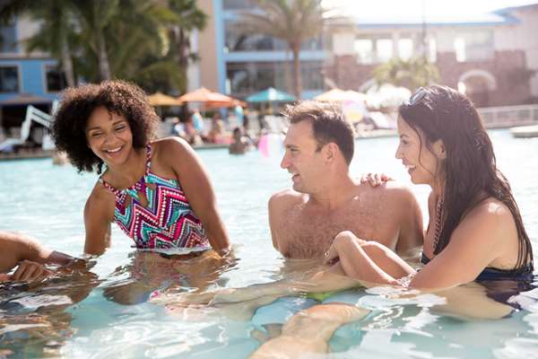 Pool - Loews Sapphire Falls Resort Universal Orlando - I-4, Exits 74B & 75A