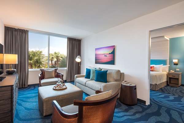 Suite - Loews Sapphire Falls Resort Universal Orlando - I-4, Exits 74B & 75A