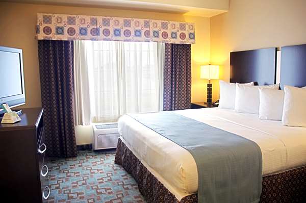  - Best Western Plus Eastgate Inn & Suites Wichita - I-35, Exit 50