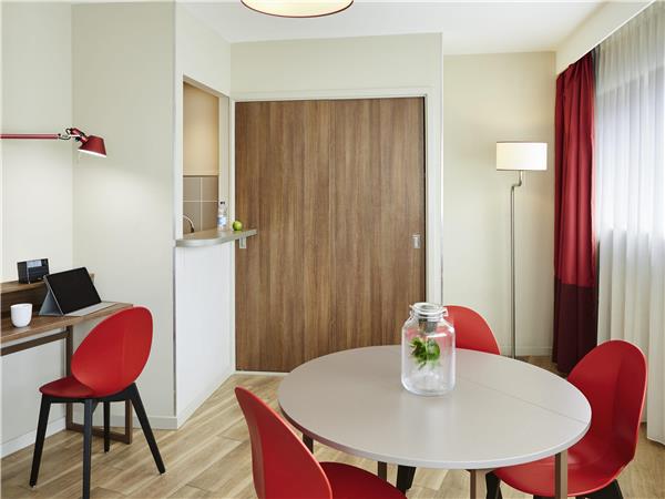 Large Superior Apartment with 1 bedroom for 4 people