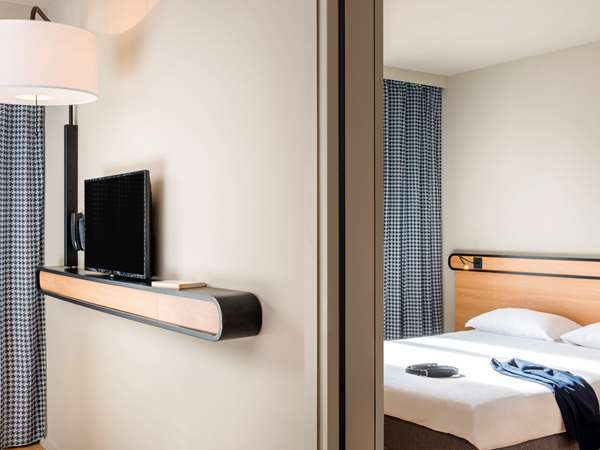 Communicating studios or an apartment for 4 people