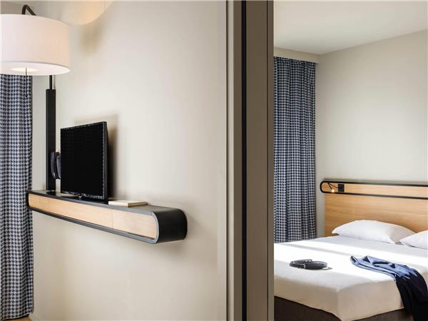 Communicating studios or an apartment for 4 people