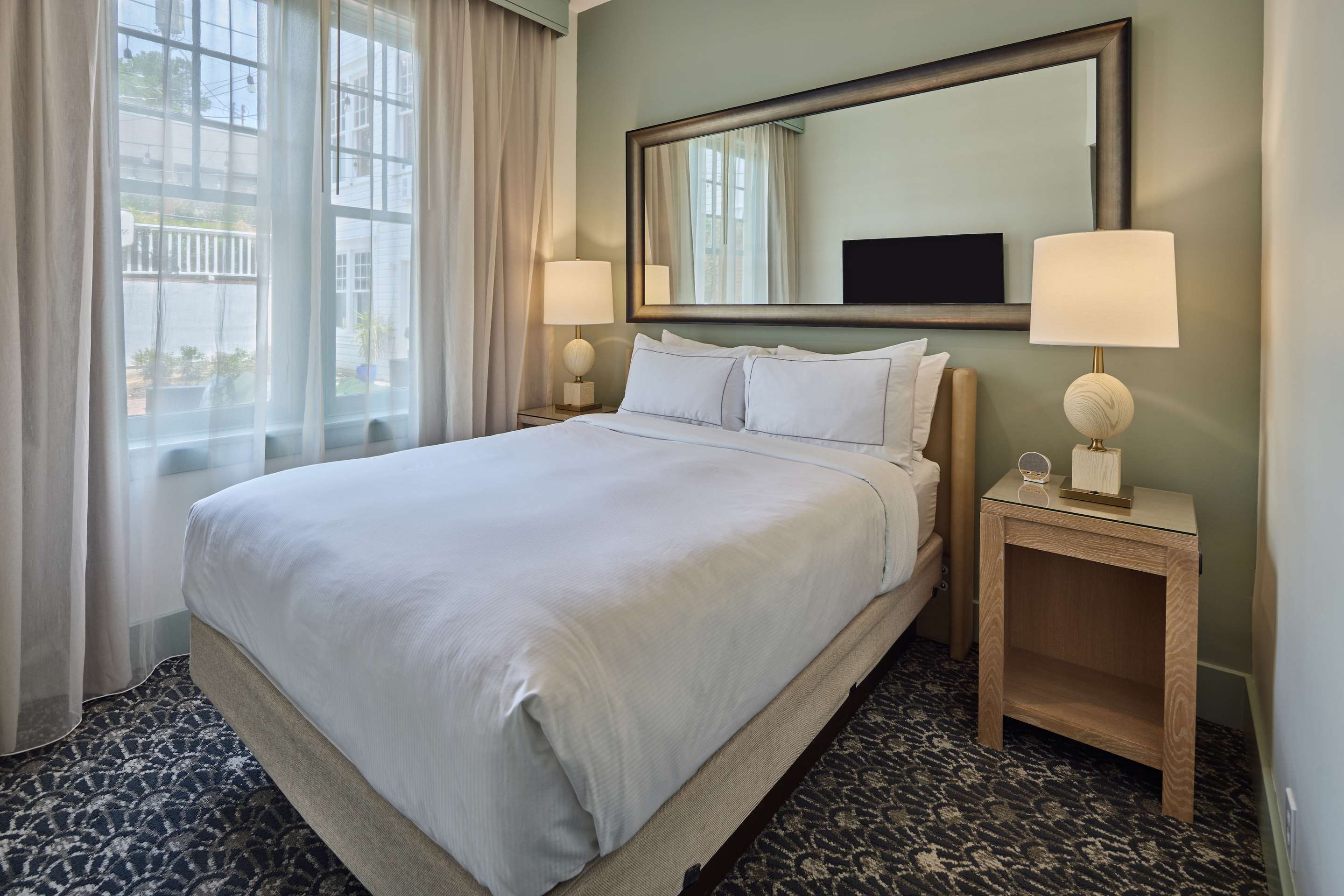 Guest room