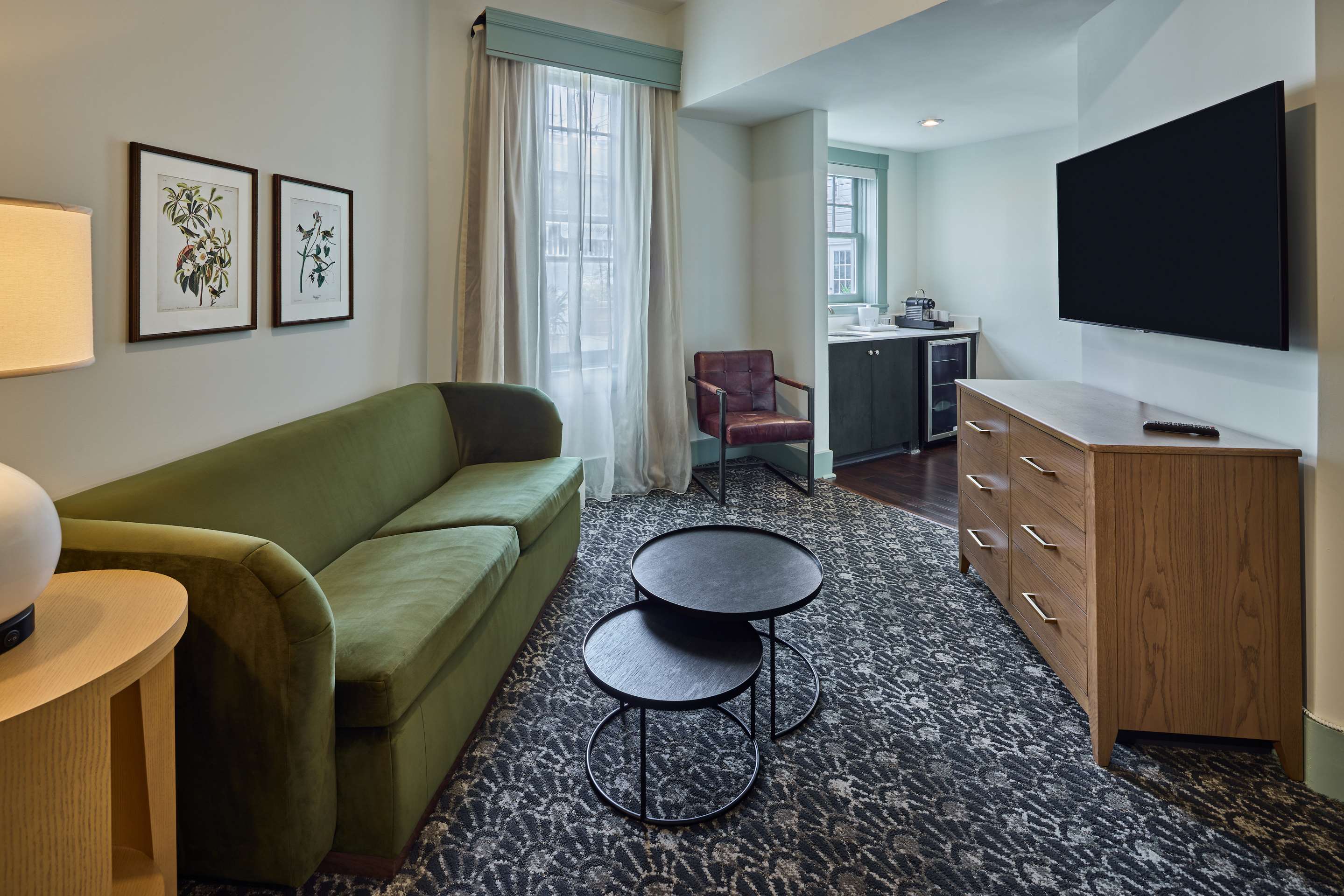 Guest room