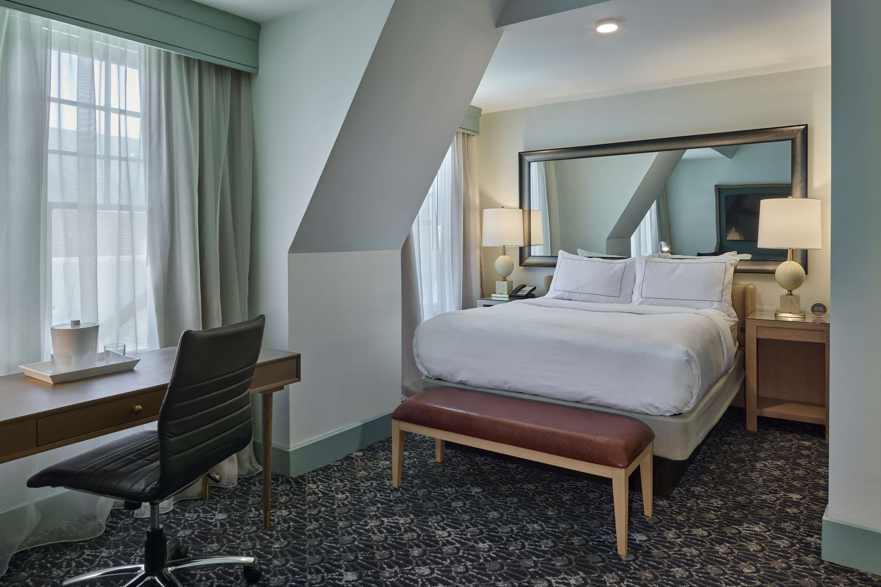 Guest room