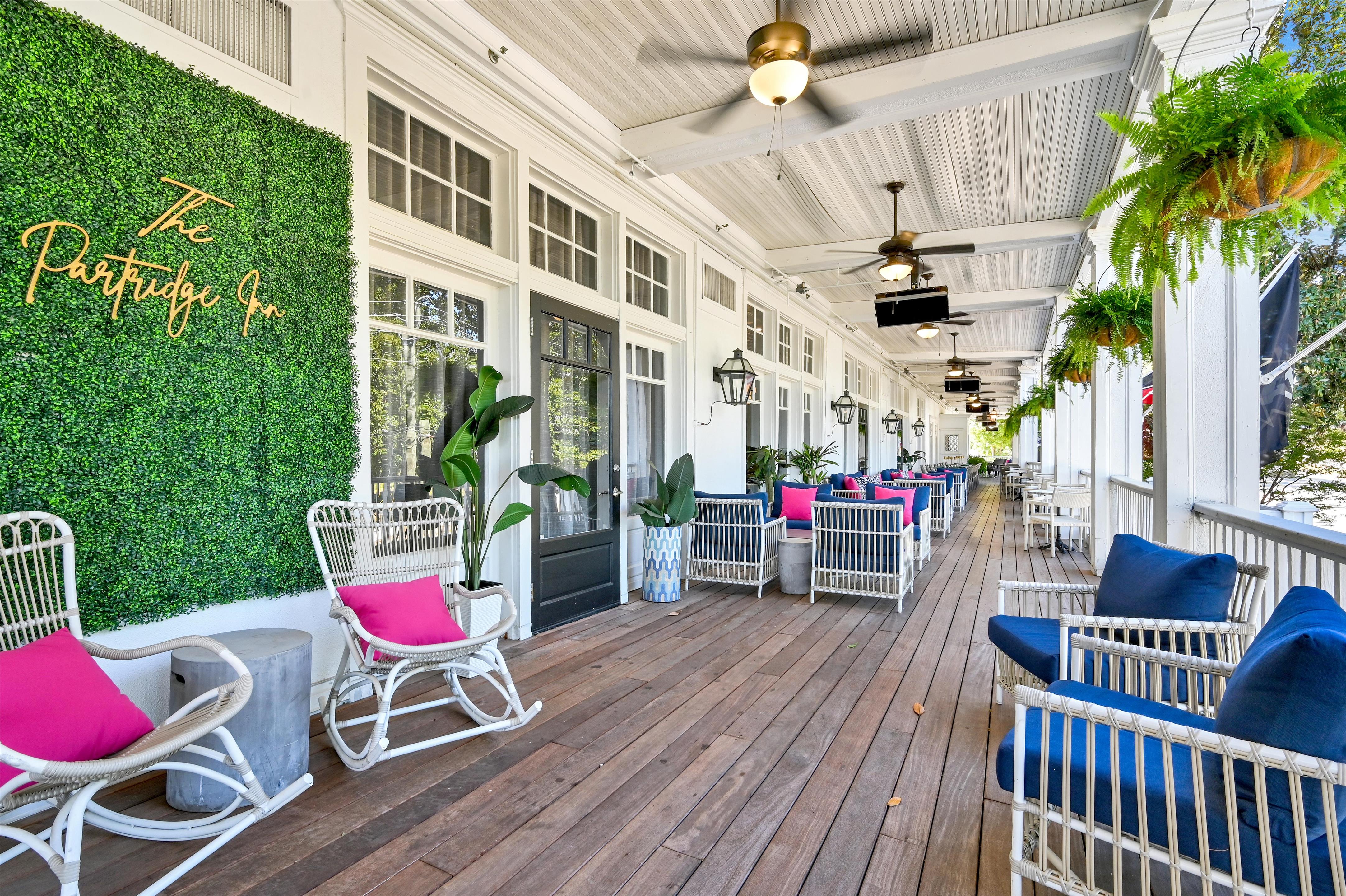 Exterior | The Partridge Inn Augusta, Curio Collection by Hilton